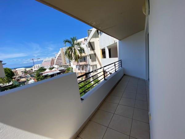 Appartement à vendre SAINTE CLOTILDE