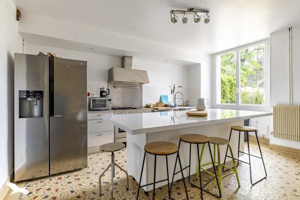 Maison à vendre 244 950 € Argenton-sur-Creuse 8 p 242 m² DPE D