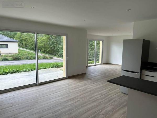 Maison à louer à Massignieu-de-Rives dans l'Ain (01300), ref : 01082-L86