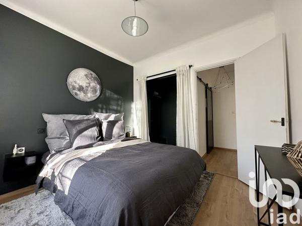 Appartement à vendre 2 pièces 53 m² Nîmes-Saint-Césaire