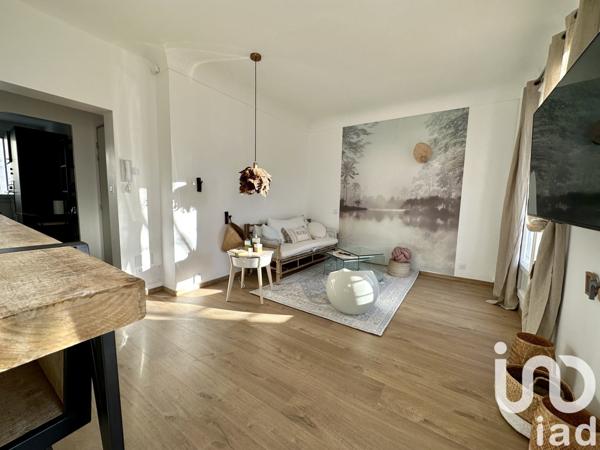 Appartement à vendre 2 pièces 53 m² Nîmes-Saint-Césaire