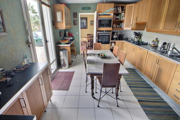 Maison Vernouillet 6 pièce(s) 147 m2 €559 000 ** - Référence 1065