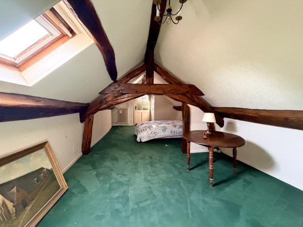 Maison
         7 pièces
        - 177 m² Bien prestige 499 000 € *