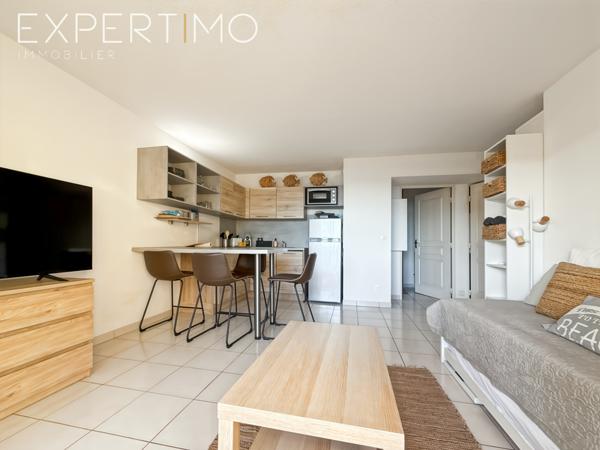 Valras-Plage (34350) Exclusivité : superbe appartement T2 avec balcon vue mer