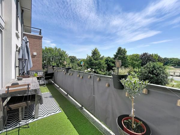 Appartement
         4 pièces
        - 78 m² Exclusivité 320 000 € *