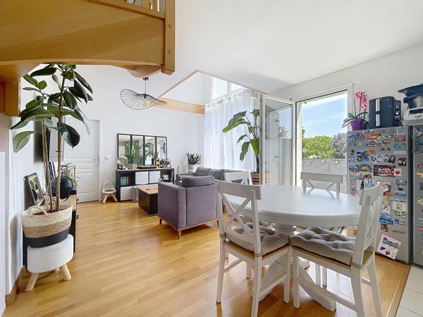 Appartement
         4 pièces
        - 78 m² Exclusivité 320 000 € *