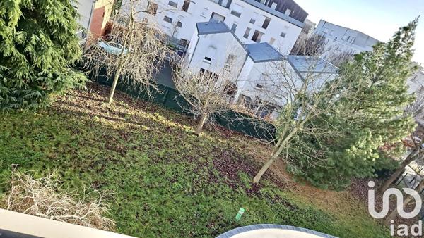 Appartement 2 pièces de 50 m² à Orly (94310)