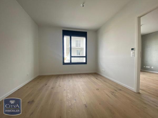 Appartement à louer 2 pièces 40.8m²