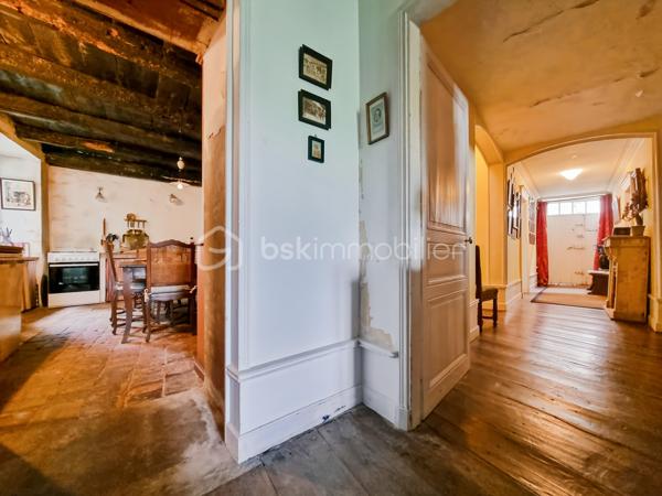 Maison en pierre de 560 m²