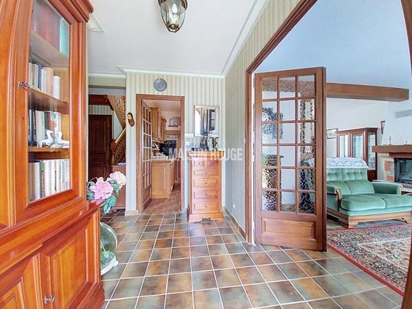 PLUDUAL ,BELLE PROPRIÉTÉ FAMILIALE AVEC 4 CHAMBRES, GÎTE ET 4 800 M² DE TERRAIN