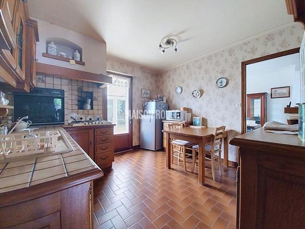 PLUDUAL ,BELLE PROPRIÉTÉ FAMILIALE AVEC 4 CHAMBRES, GÎTE ET 4 800 M² DE TERRAIN