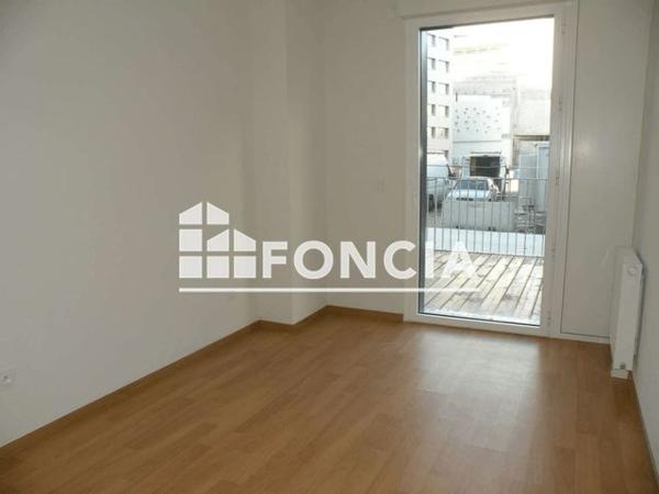 Location Appartement 3 pièces 69.6 m² - 10 SENTE DES RADOUBS Bordeaux 33300