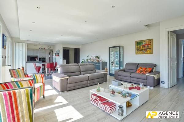 Appartement Maisons Laffitte 5 pièce(s) 156m2 €1 050 000 ** - Référence 13191