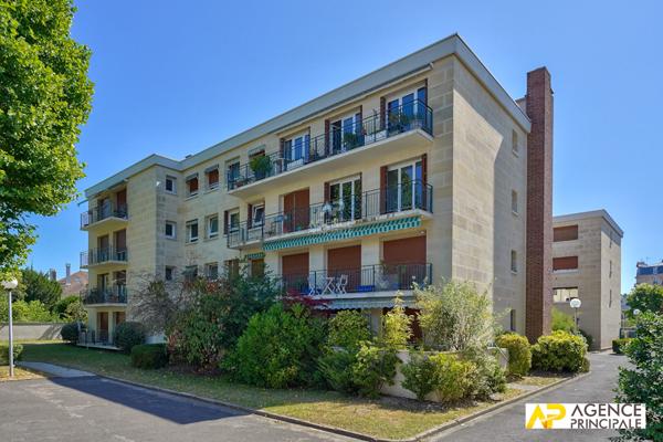 Appartement Maisons Laffitte 5 pièce(s) 156m2 €1 050 000 ** - Référence 13191