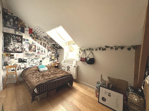 CHAVILLE - Centre ville - Maison de 3 chambres, un bureau et jardinet €721 000 ** - Référence 632-C