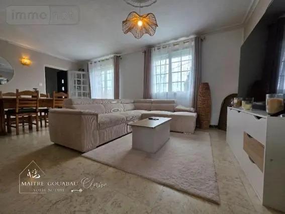 Achat - Maison Saint-Berthevin 53940 5 pièces 116 m 2 371 m 2