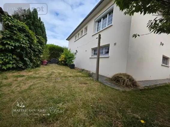 Achat - Maison Saint-Berthevin 53940 5 pièces 116 m 2 371 m 2
