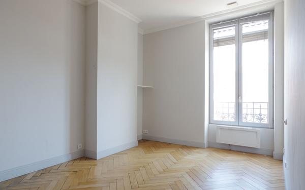 Appartement à vendre    6 pièces • 200 m2 Lyon 7