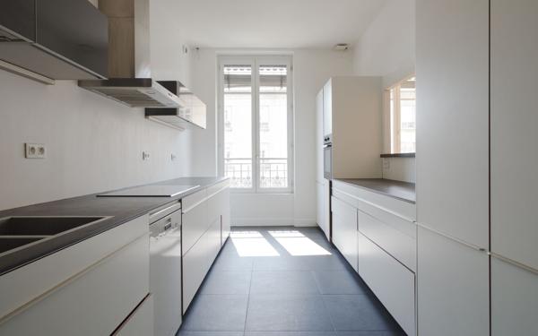 Appartement à vendre    6 pièces • 200 m2 Lyon 7