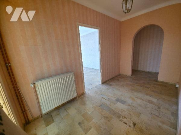 Maison individuelle à ARQUES sur un jolie parc arboré