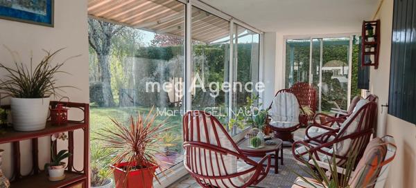 Maison à Saintes, 17100 - 10 pièces 217m²