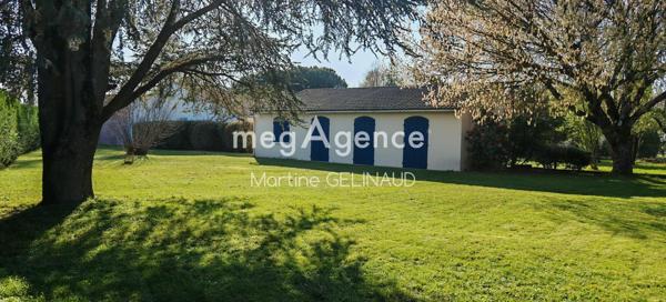 Maison à Saintes, 17100 - 10 pièces 217m²