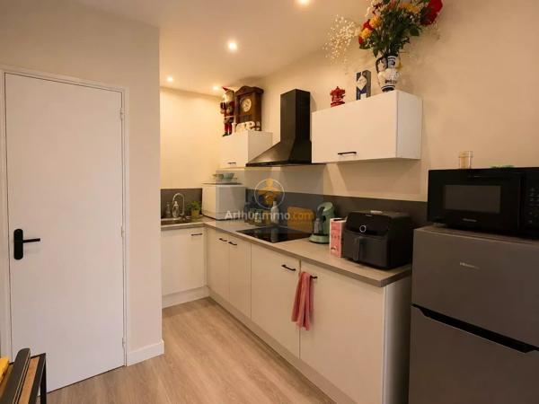 Vente                                                      Appartement
                        
                     2 pièces                      33 m2                     à Mortcerf
