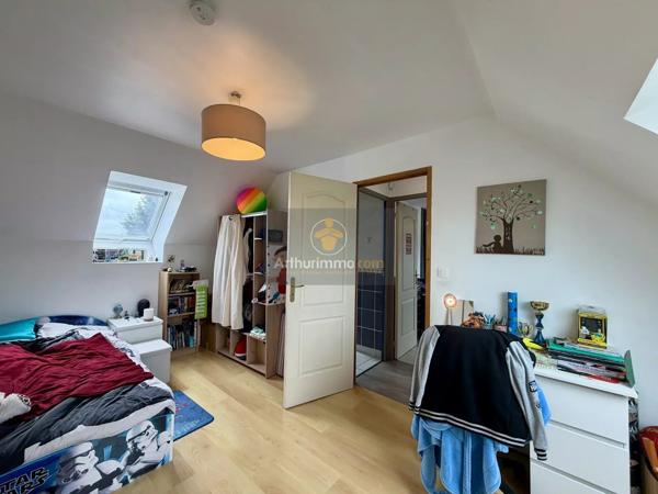 Vente                                                      Maison
                        
                     4 pièces                      92 m2                     à Rozay-en-Brie