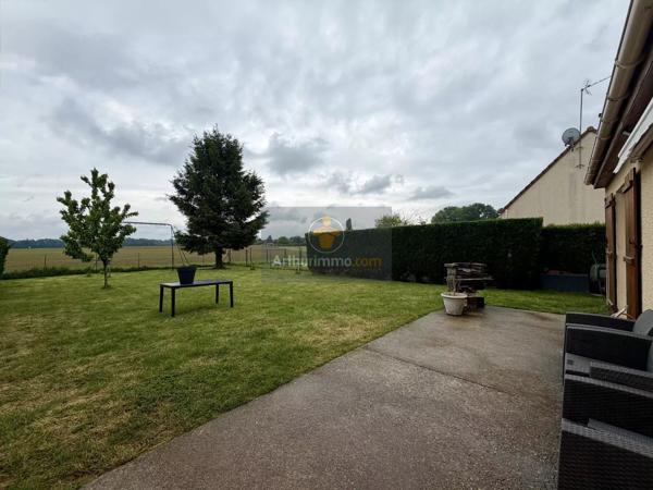 Vente                                                      Maison
                        
                     4 pièces                      92 m2                     à Rozay-en-Brie