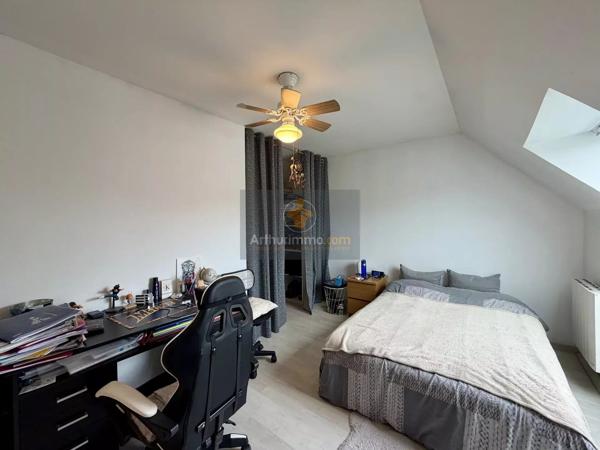 Vente                                                      Maison
                        
                     4 pièces                      92 m2                     à Rozay-en-Brie