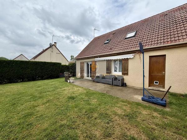 Vente                                                      Maison
                        
                     4 pièces                      92 m2                     à Rozay-en-Brie
