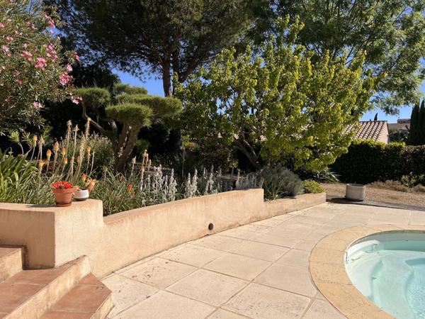 Maison de Plain-Pied avec Piscine aux Portes de Carcassonne