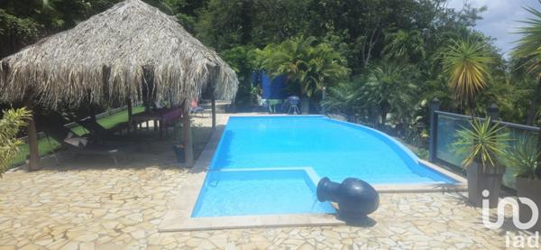 Maison 5 pièces de 200 m² à Deshaies (97126)