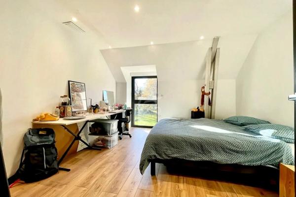 Maison familiale d'exception –T10 de 414,18 m² surface au sol / 332 m2 habitables– Terrain 4 192 m² –belles prestations-Bréal sous Monfort