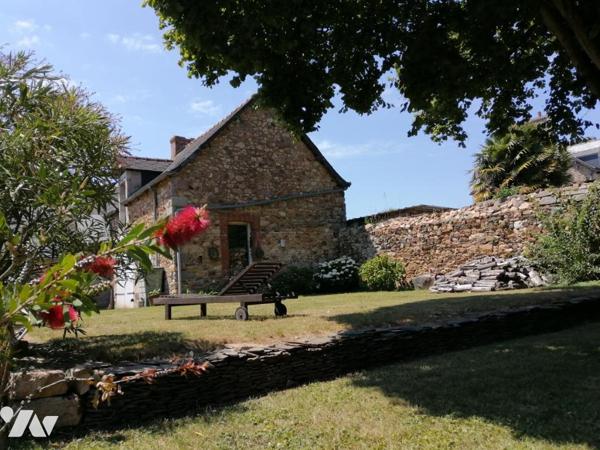 Propriété de caractère comprenant une maison de Maître ainsi qu'une maison secondaire