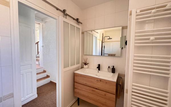 Appartement à vendre    4 pièces • 77,31 m2 Bandol