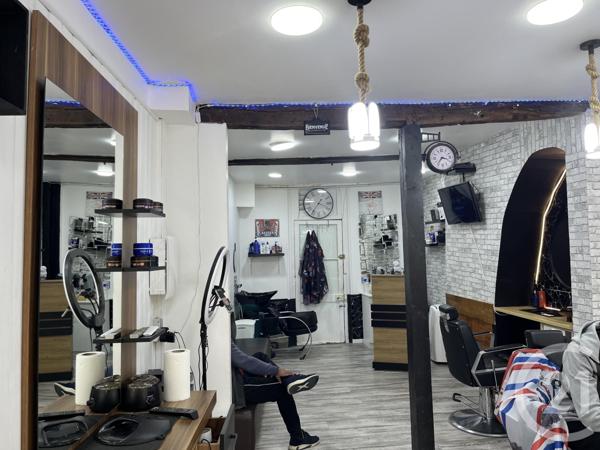 Immeuble à vendre  162 m2 GISORS - 27