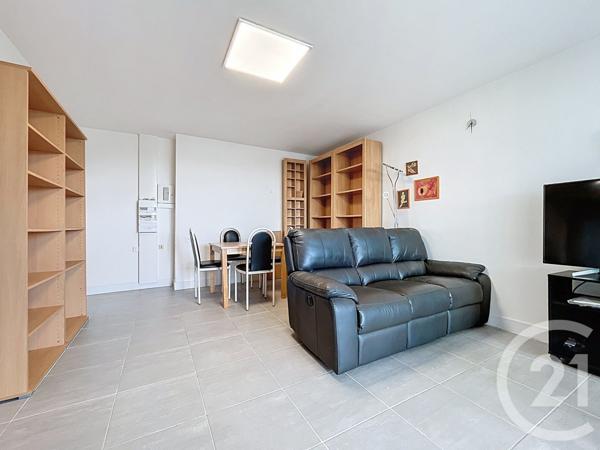 Appartement T4 à vendre  4 pièces - 76,80 m2 BAGNOLS SUR CEZE - 30