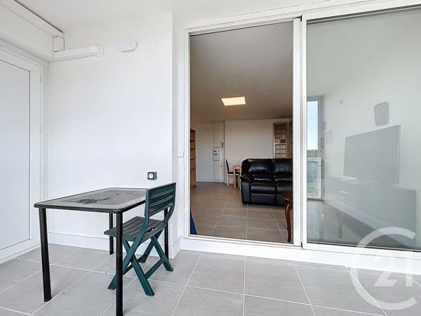 Appartement T4 à vendre  4 pièces - 76,80 m2 BAGNOLS SUR CEZE - 30