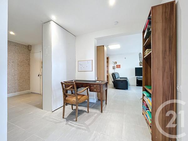 Appartement T4 à vendre  4 pièces - 76,80 m2 BAGNOLS SUR CEZE - 30