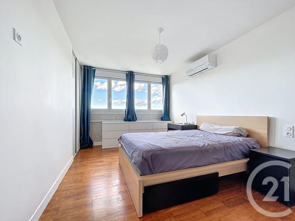 Appartement T4 à vendre  4 pièces - 76,80 m2 BAGNOLS SUR CEZE - 30