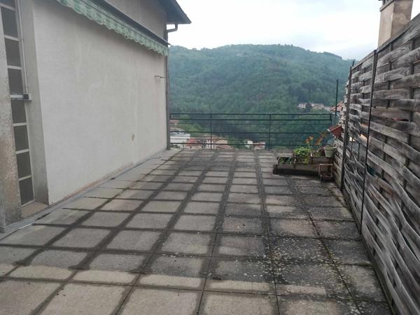 🏡 Appartement 3 pièces – Terrasse avec vue exceptionnelle – Thiers – 69 000 €