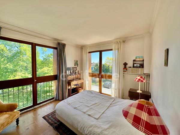 Bel Appartement Lumineux 95 m2 avec 3 balcons