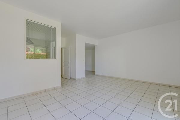 Appartement F2 à vendre  2 pièces - 43 m 2   PARIS  - 75020