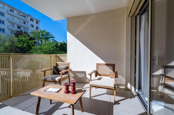 Spacieux T2 46.70 m² de standing – Lyon 4ᵉ Croix-Rousse Garage inclus