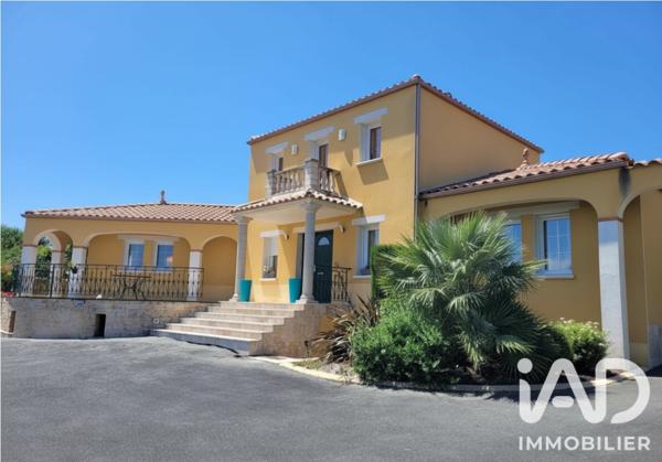 Maison à vendre 15 pièces 288,42 m² Chantonnay