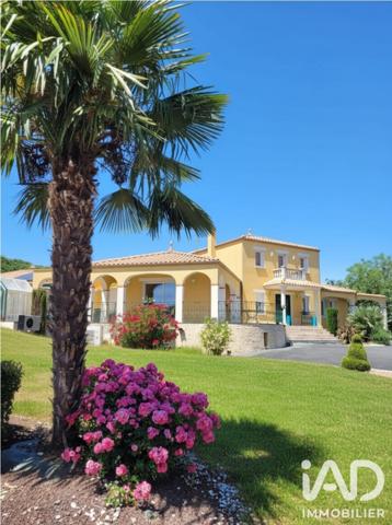 Maison à vendre 15 pièces 288,42 m² Chantonnay