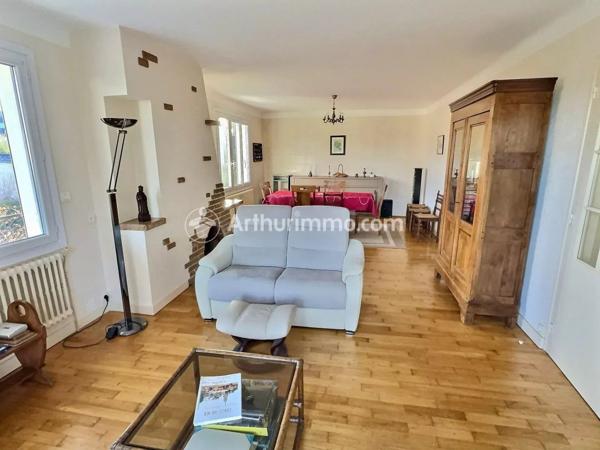 Vente                                                      Maison
                        
                     6 pièces                      146 m2                     à Binic-Étables-sur-Mer