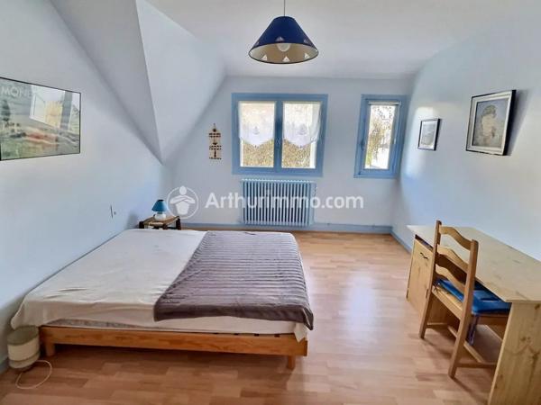 Vente                                                      Maison
                        
                     6 pièces                      146 m2                     à Binic-Étables-sur-Mer