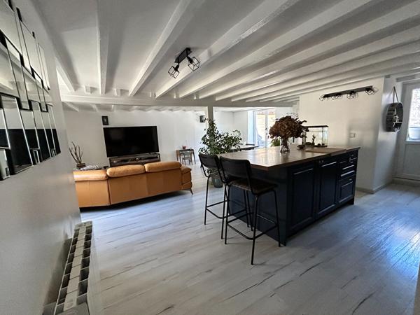 Rare à Commeny ! Magnifique Maison en Pierre de 136 m²